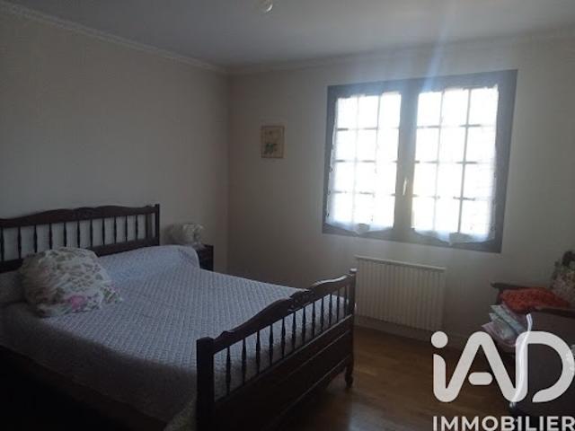 Vente Maison 6 pièces 159 m2 Rocquencourt