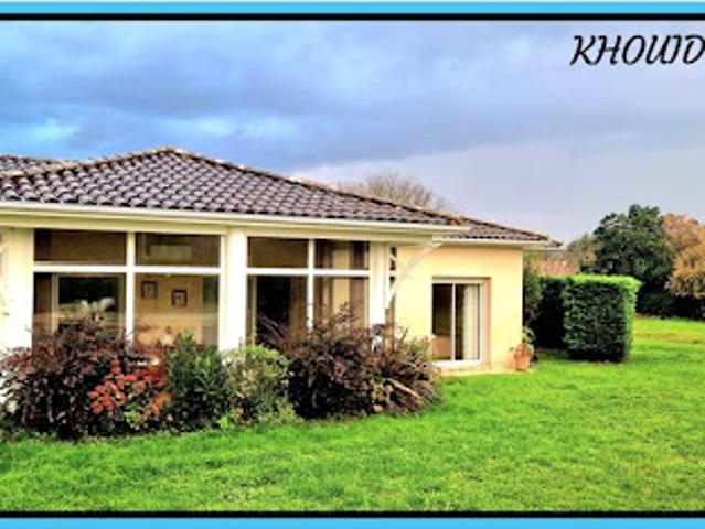 Vente Maison 6 pièces 159 m2 Villeneuve sur Lot