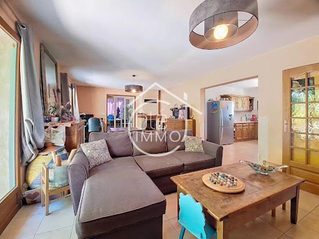 Vente Maison 6 pièces 159.54 m2 Montcaret