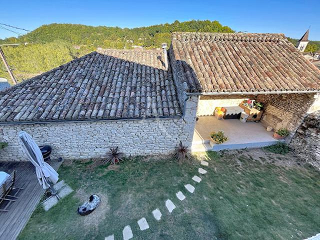Vente Maison 6 pièces 150 m2 Montcuq