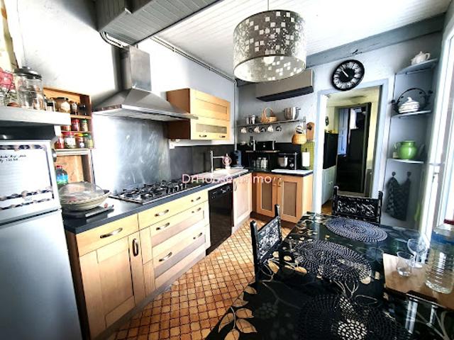 Vente Maison 6 pièces 150 m2 Oloron Sainte Marie