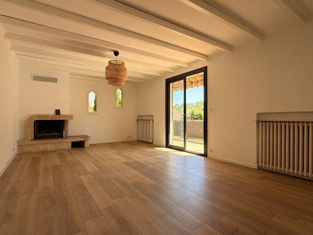 Vente Maison 6 pièces 150 m2 Avignon