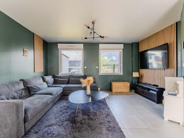 Vente Maison 6 pièces 150 m2 Allennes les Marais