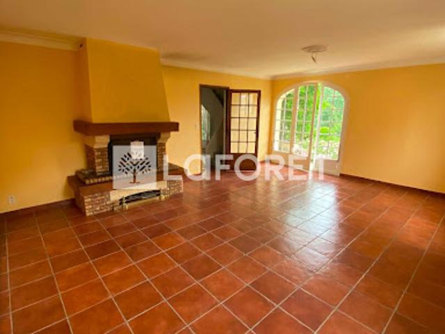 Vente Maison 6 pièces 150 m2 Arcambal