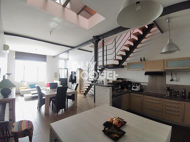 Vente Maison 6 pièces 150 m2 Armentieres