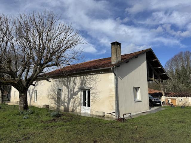 Vente Maison 6 pièces 150 m2 Brie sous Chalais