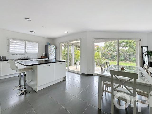 Vente Maison 6 pièces 150 m2 Canohès