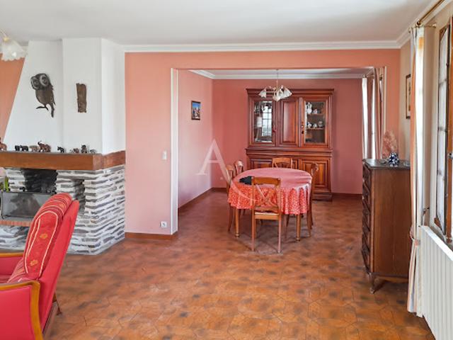 Vente Maison 6 pièces 150 m2 Courdimanche