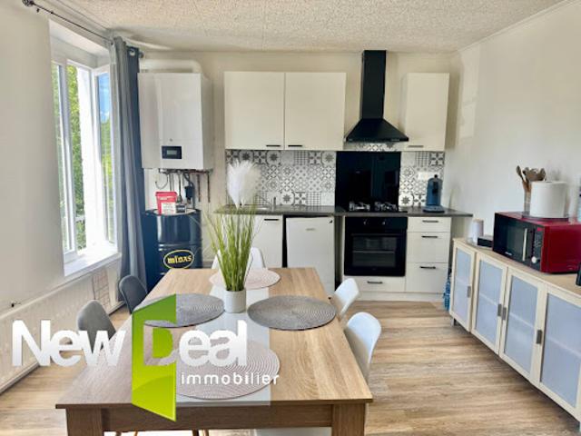 Vente Maison 6 pièces 150 m2 Etroeungt