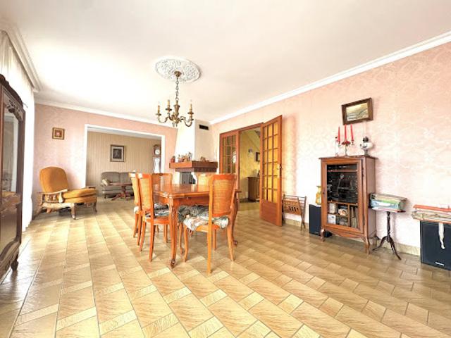 Vente Maison 6 pièces 150 m2 Evreux