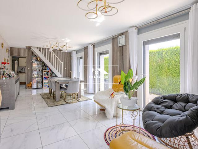 Vente Maison 6 pièces 142 m2 Ennevelin