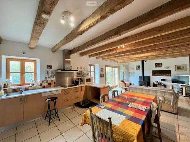 Vente Maison 6 pièces 150 m2 Figeac