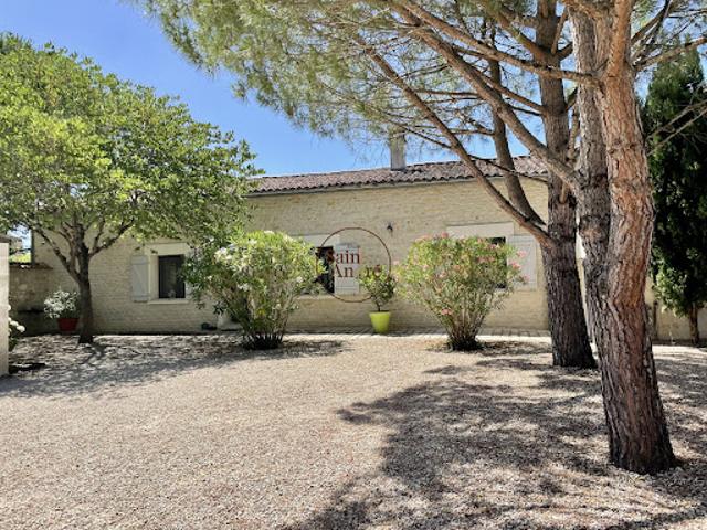 Vente Maison 6 pièces 150 m2 Graves Saint Amant