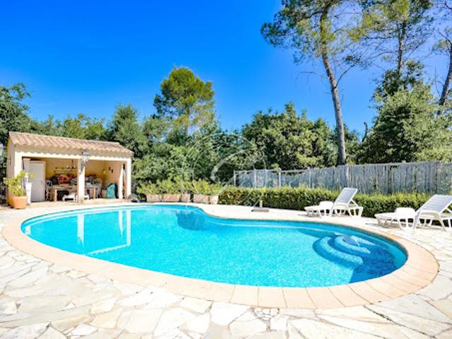 Vente Maison 6 pièces 150 m2 Le Thoronet