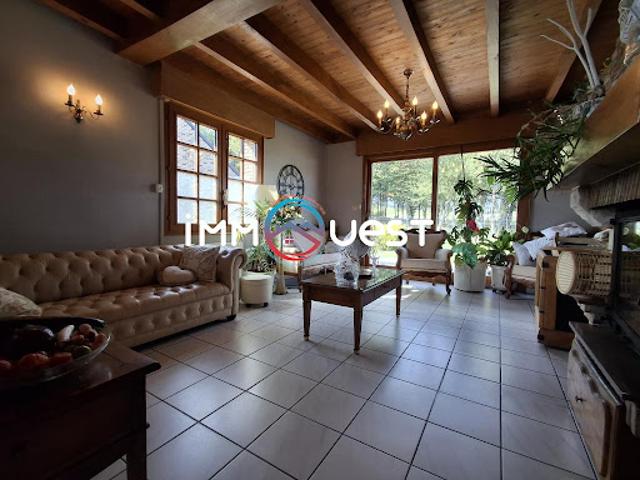 Vente Maison 6 pièces 150 m2 Renty