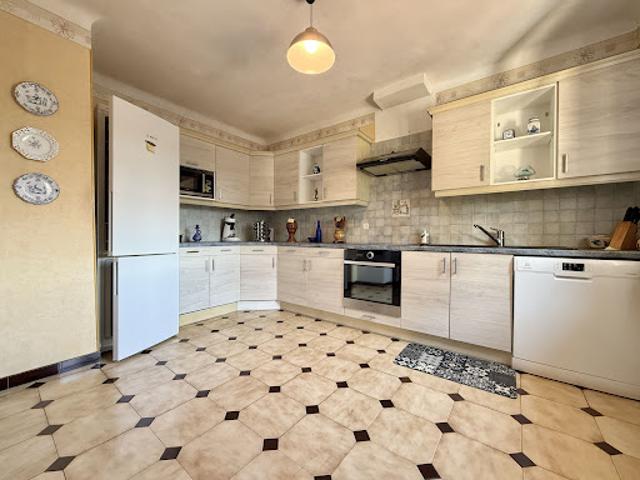 Vente Maison 6 pièces 150 m2 Rodès