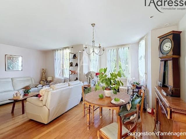 Vente Maison 6 pièces 161 m2 Suresnes