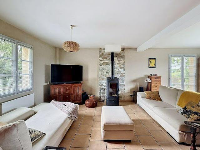 Vente Maison 6 pièces 150 m2 La Saussaye