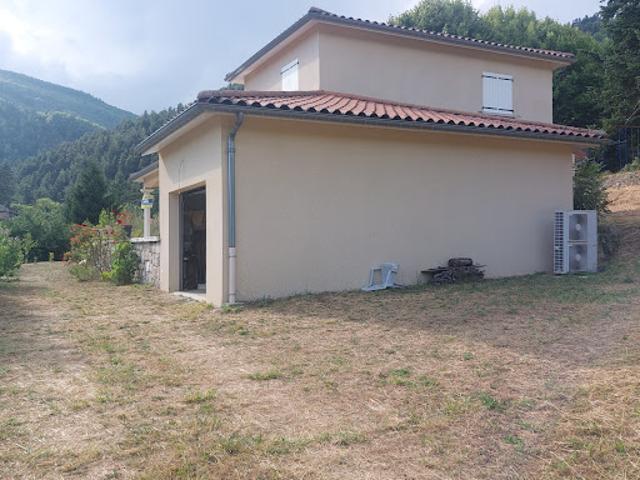 Vente Maison 6 pièces 150 m2 Saint Julien Boutières