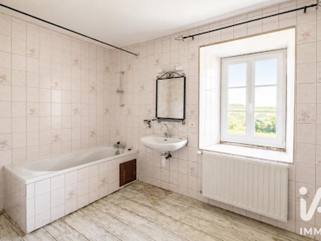 Vente Maison 6 pièces 150 m2 Saint Jean Lachalm