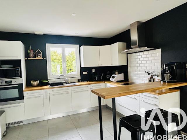 Vente Maison 6 pièces 150 m2 Saint Saire