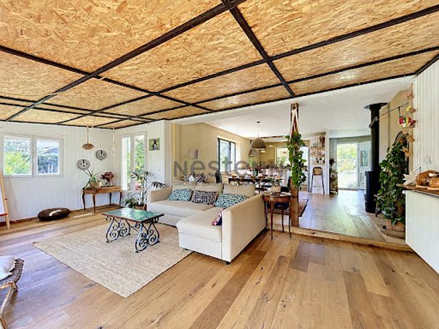 Vente Maison 6 pièces 150 m2 Fargues Saint Hilaire