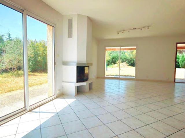 Vente Maison 6 pièces 150 m2 Varennes
