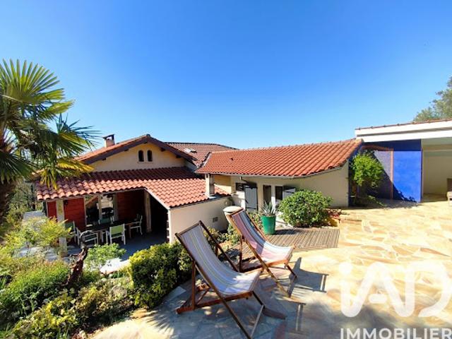 Vente Maison 6 pièces 151 m2 Arthès