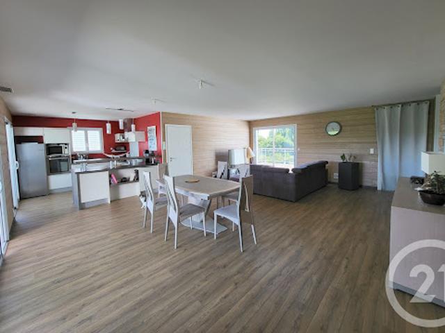 Vente Maison 6 pièces 151 m2 Bussac sur Charente