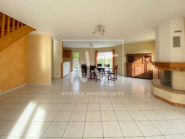 Vente Maison 6 pièces 151 m2 Loire Authion
