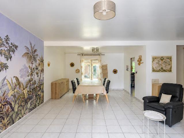 Vente Maison 6 pièces 151 m2 Chennevieres sur marne