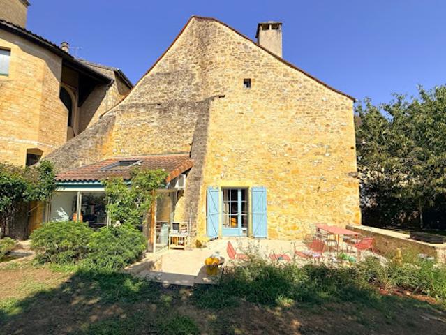 Vente Maison 6 pièces 151 m2 Gourdon