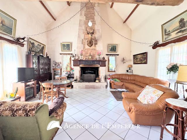 Vente Maison 6 pièces 151 m2 Rueil Malmaison