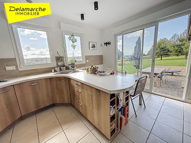 Vente Maison 6 pièces 151 m2 Saint Jean des Champs