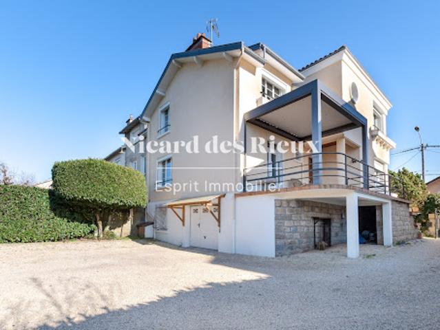 Vente Maison 6 pièces 151.9 m2 Limoges