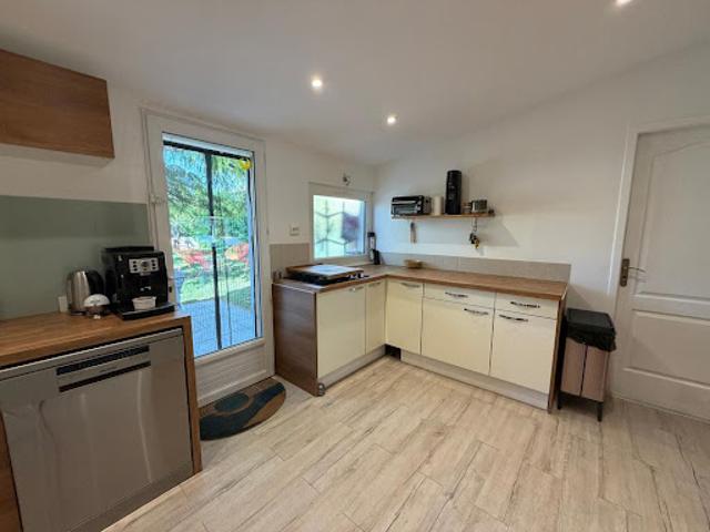 Vente Maison 6 pièces 152 m2 Chatuzange le Goubet