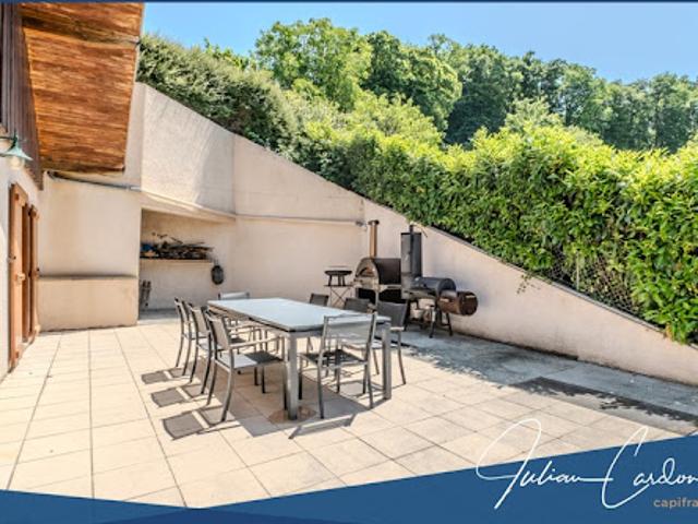 Vente Maison 6 pièces 152 m2 Reignier