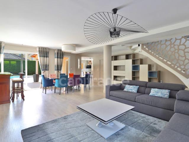 Vente Maison 6 pièces 152 m2 Tassin la Demi Lune