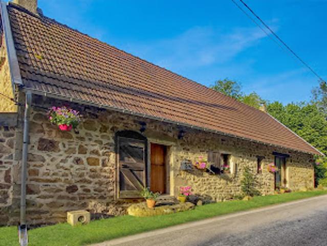 Vente Maison 6 pièces 152.5 m2 Domps
