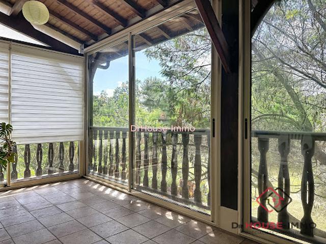 Vente Maison 6 pièces 153 m2 Neuvic