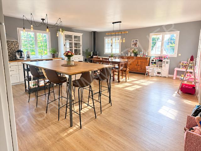 Vente Maison 6 pièces 153 m2 Notre Dame de Gravenchon