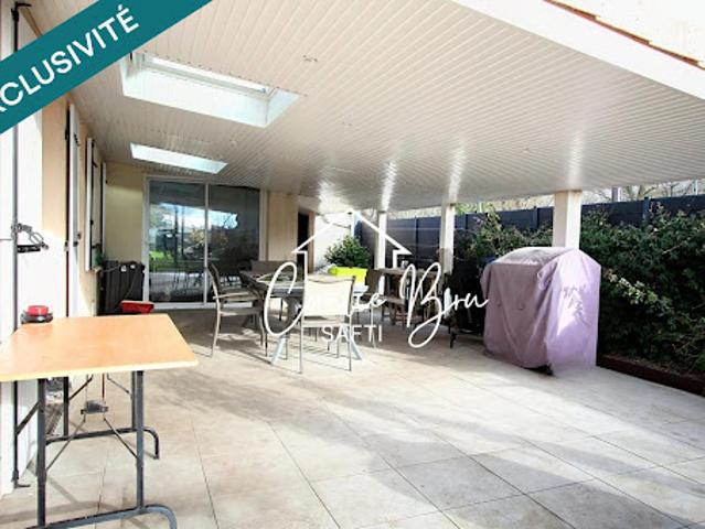 Vente Maison 6 pièces 153 m2 Gauriaguet