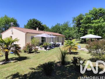 Vente Maison 6 pièces 153 m2 Le Montat