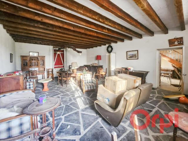 Vente Maison 6 pièces 153 m2 Uzay le Venon