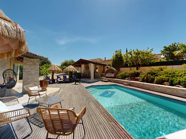 Vente Maison 6 pièces 153 m2 Valensole