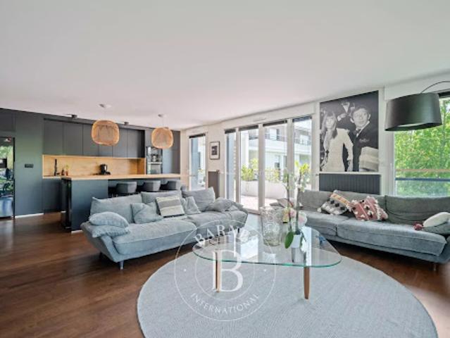 Vente Maison 6 pièces 153.45 m2 La Celle Saint Cloud