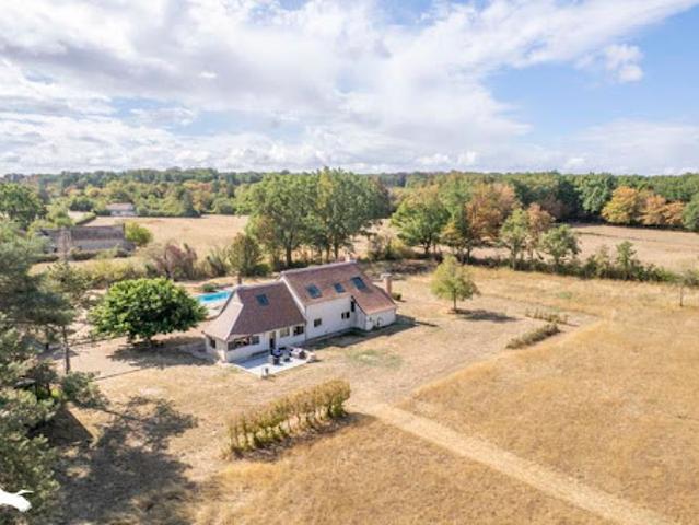 Vente Maison 6 pièces 164 m2 Morlac