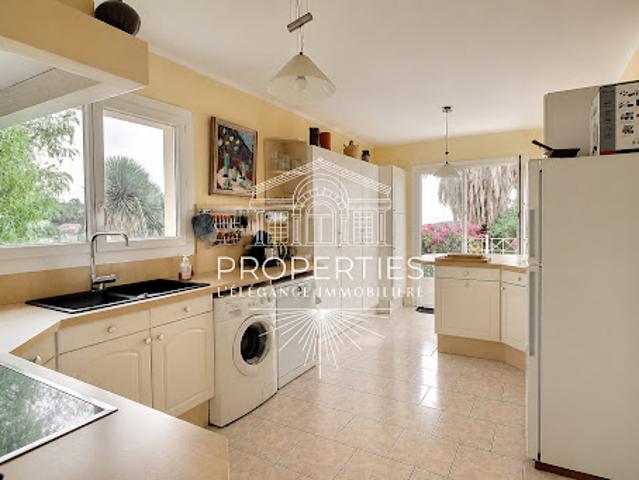 Vente Maison 6 pièces 164 m2 Bormes les Mimosas