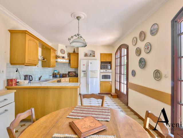Vente Maison 6 pièces 164 m2 Decines charpieu