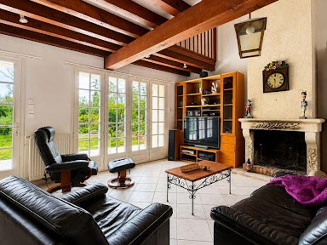 Vente Maison 6 pièces 164 m2 Guigneville sur Essonne